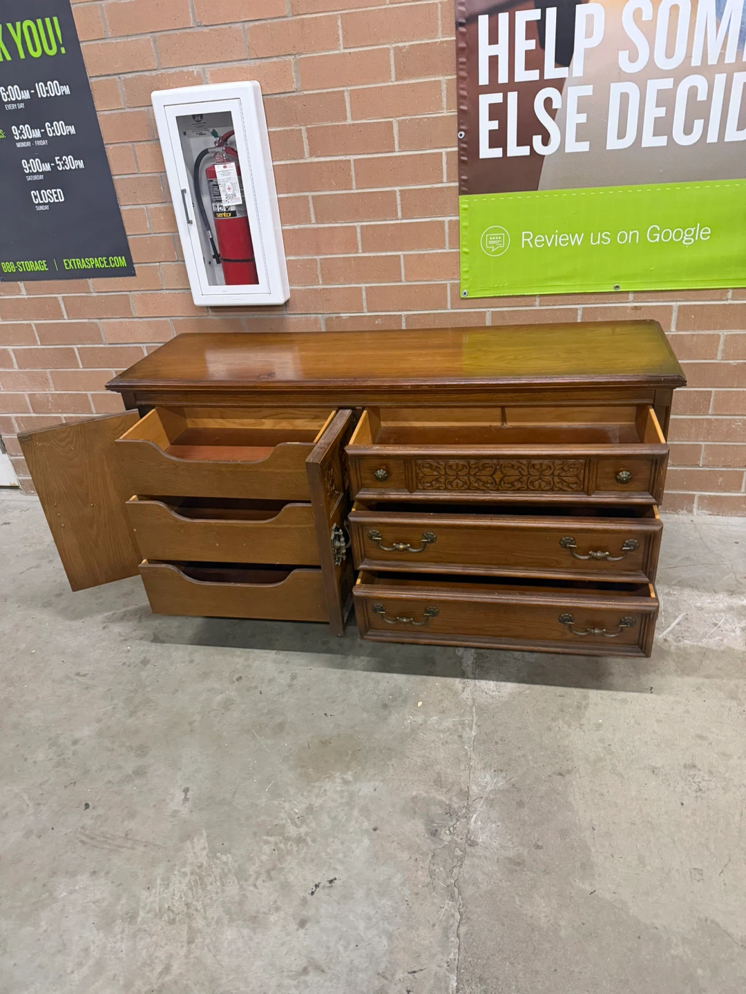 Wooden 6 drawers Dresser Cabinet - photo 2