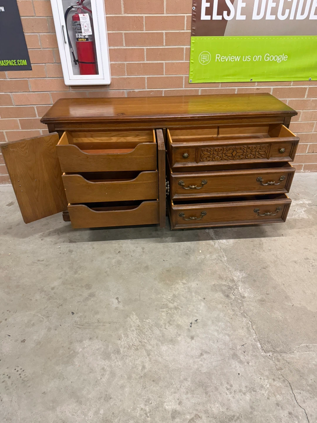 Wooden 6 drawers Dresser Cabinet - photo 4