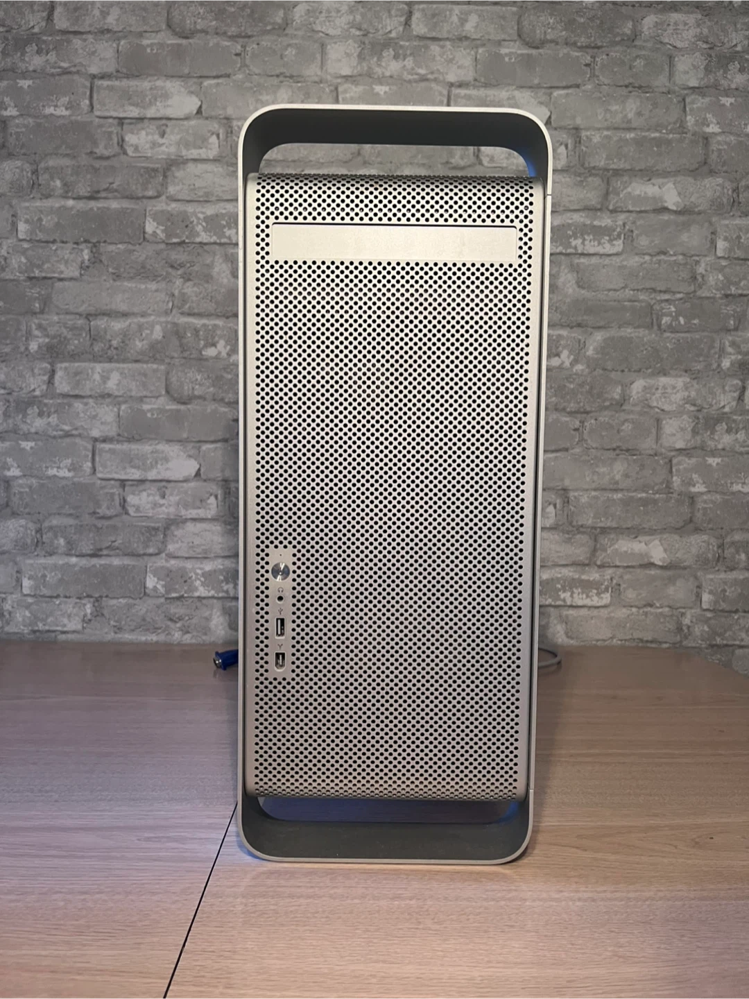 Apple Power Mac G5 Desktop Computer (*read description)