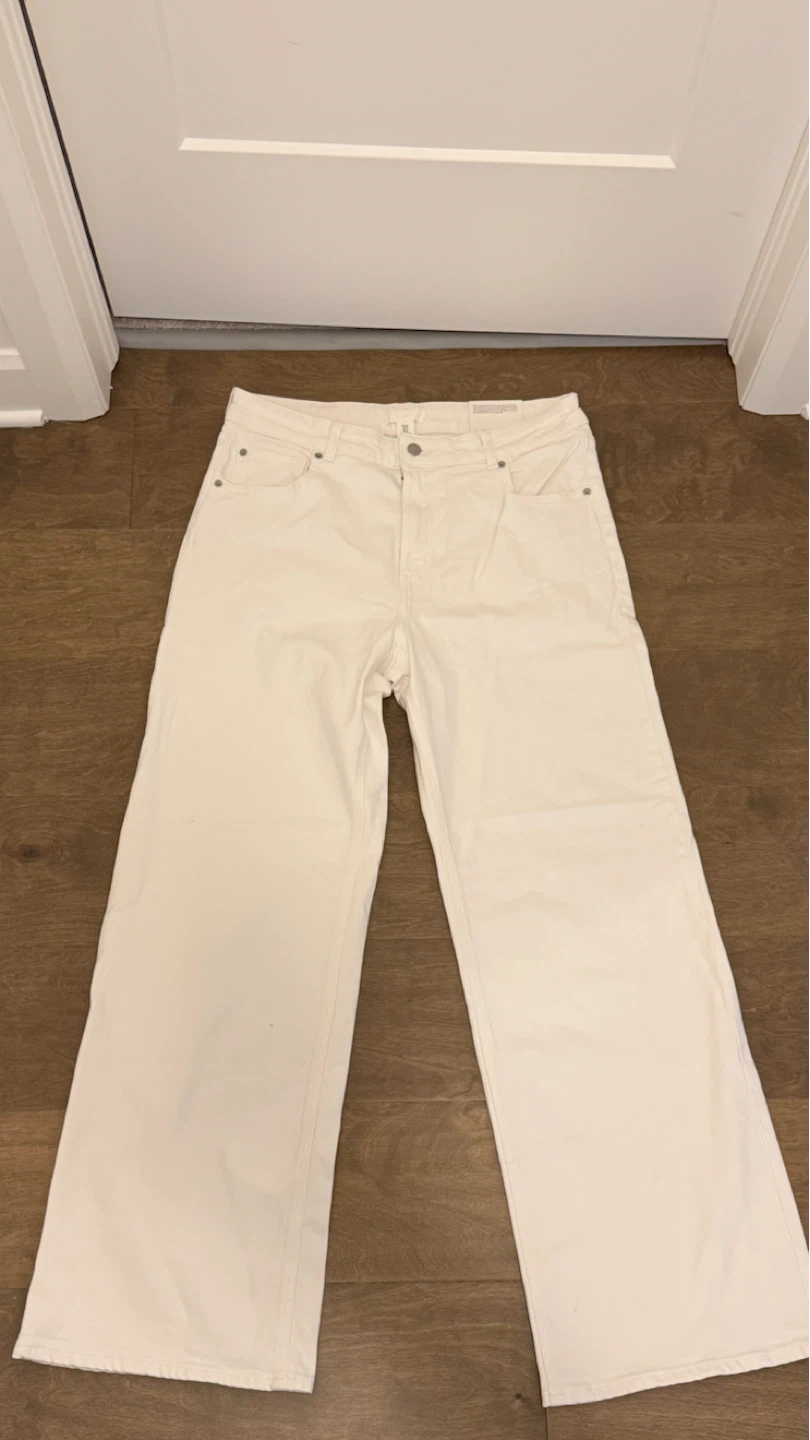 H&M Wide Leg Cream Jeans