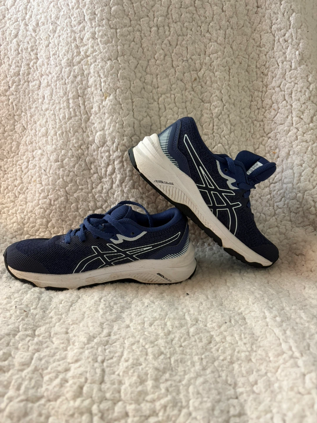 Kids ASICS GT-1000 Running Shoes - photo 2