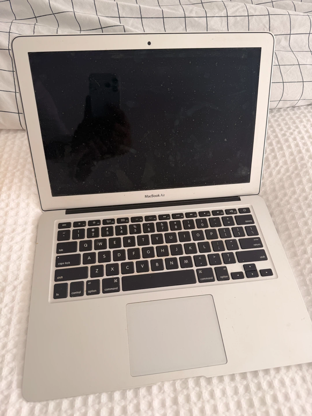 Apple MacBook Air Laptop - photo 3