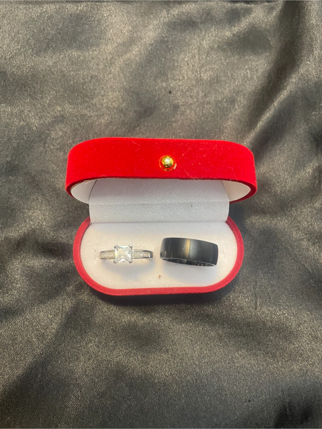 Set of Two Rings