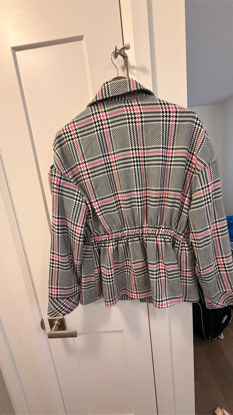 Plaid Button-Up Jacket - photo 2
