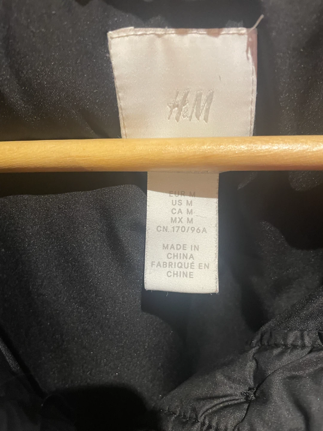 H&M Black Quilted Coat Size Medium - photo 2