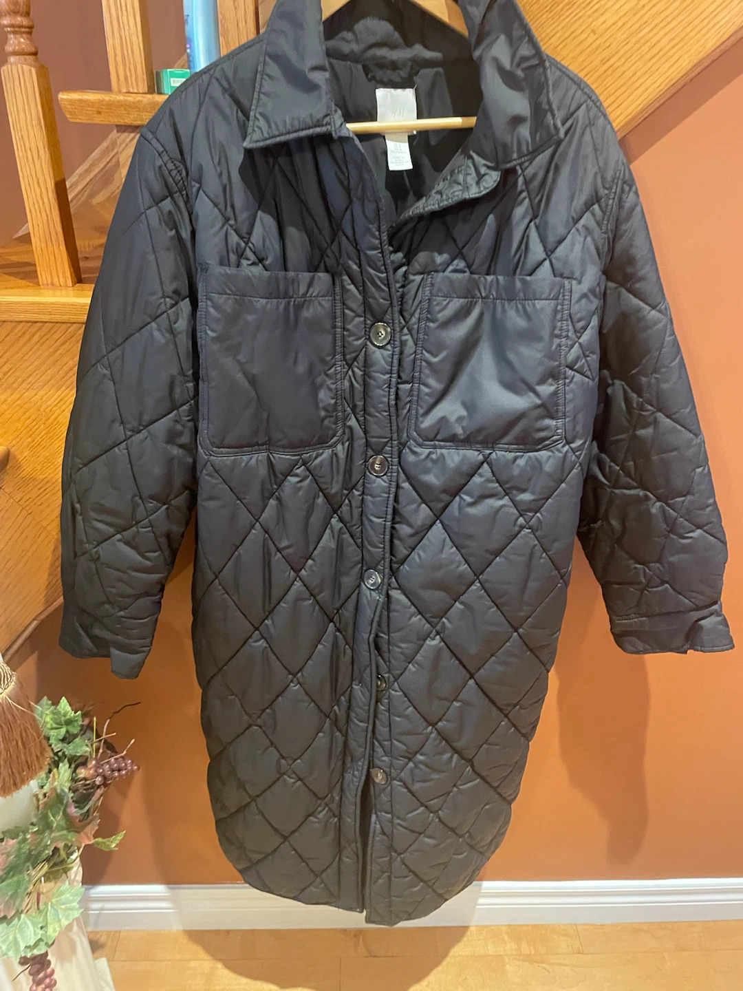 H&M Black Quilted Coat Size Medium - photo 5