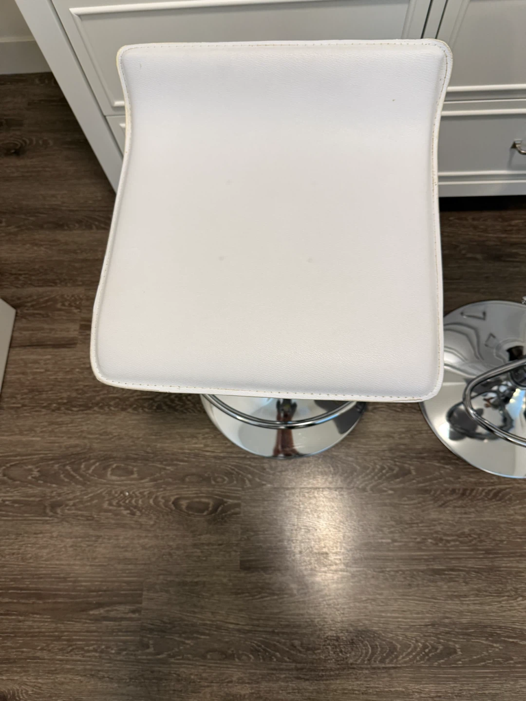Set of Two Adjustable White Bar Stools - photo 4