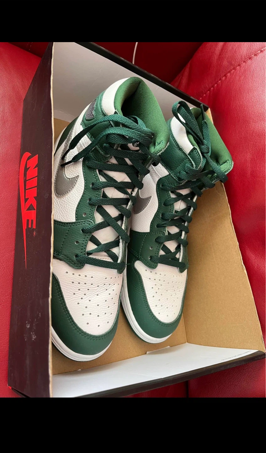Nike Air Jordan 1 Retro High Gorge Green OG Men's Size 11.5