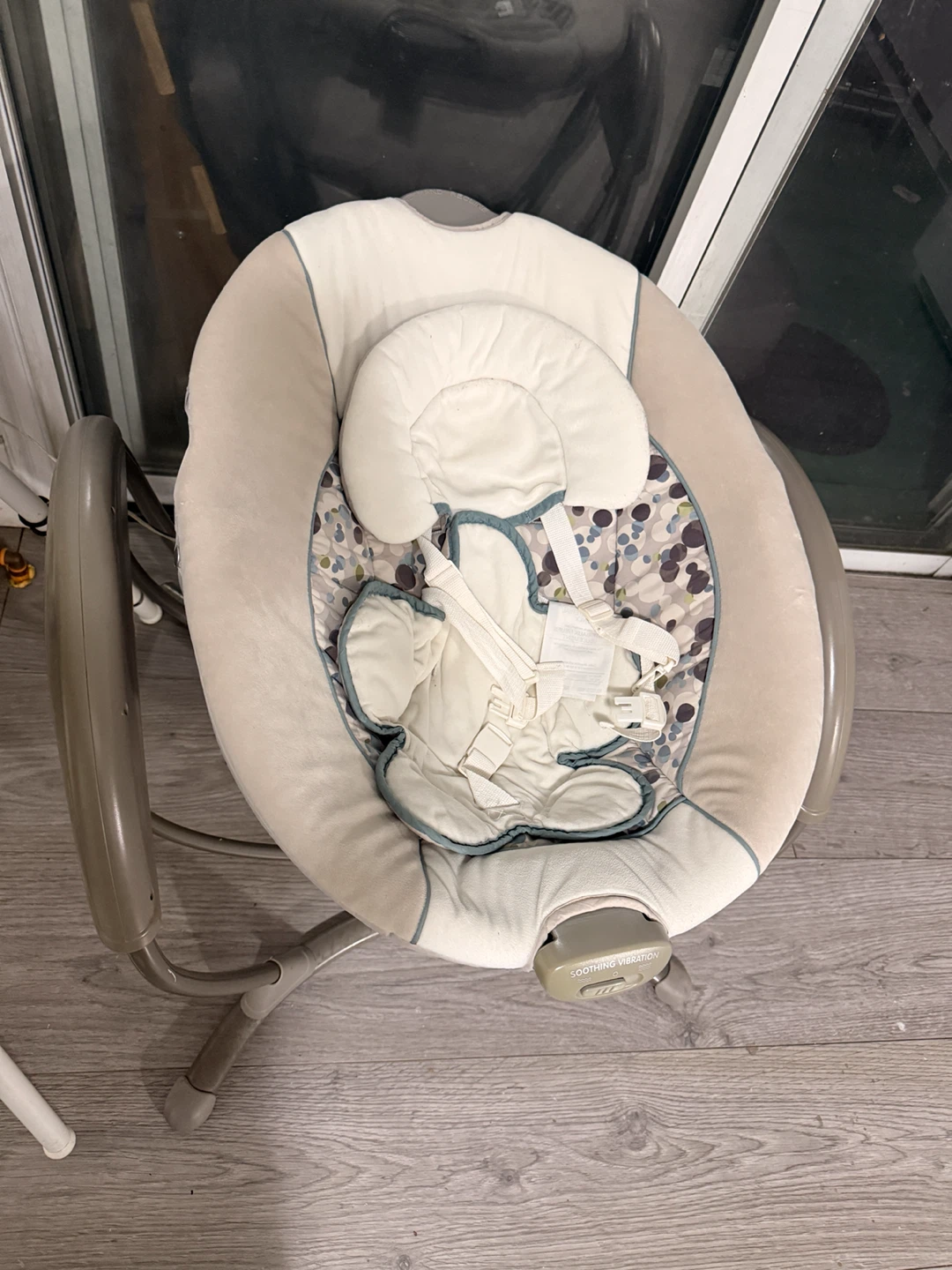 Graco Baby Soothing Swing