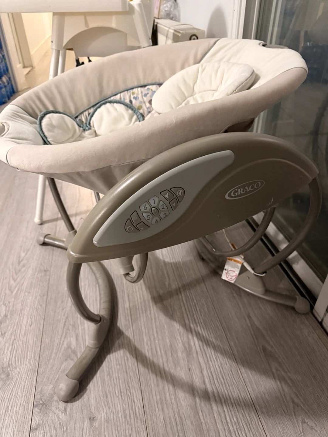 Graco Baby Soothing Swing - photo 2