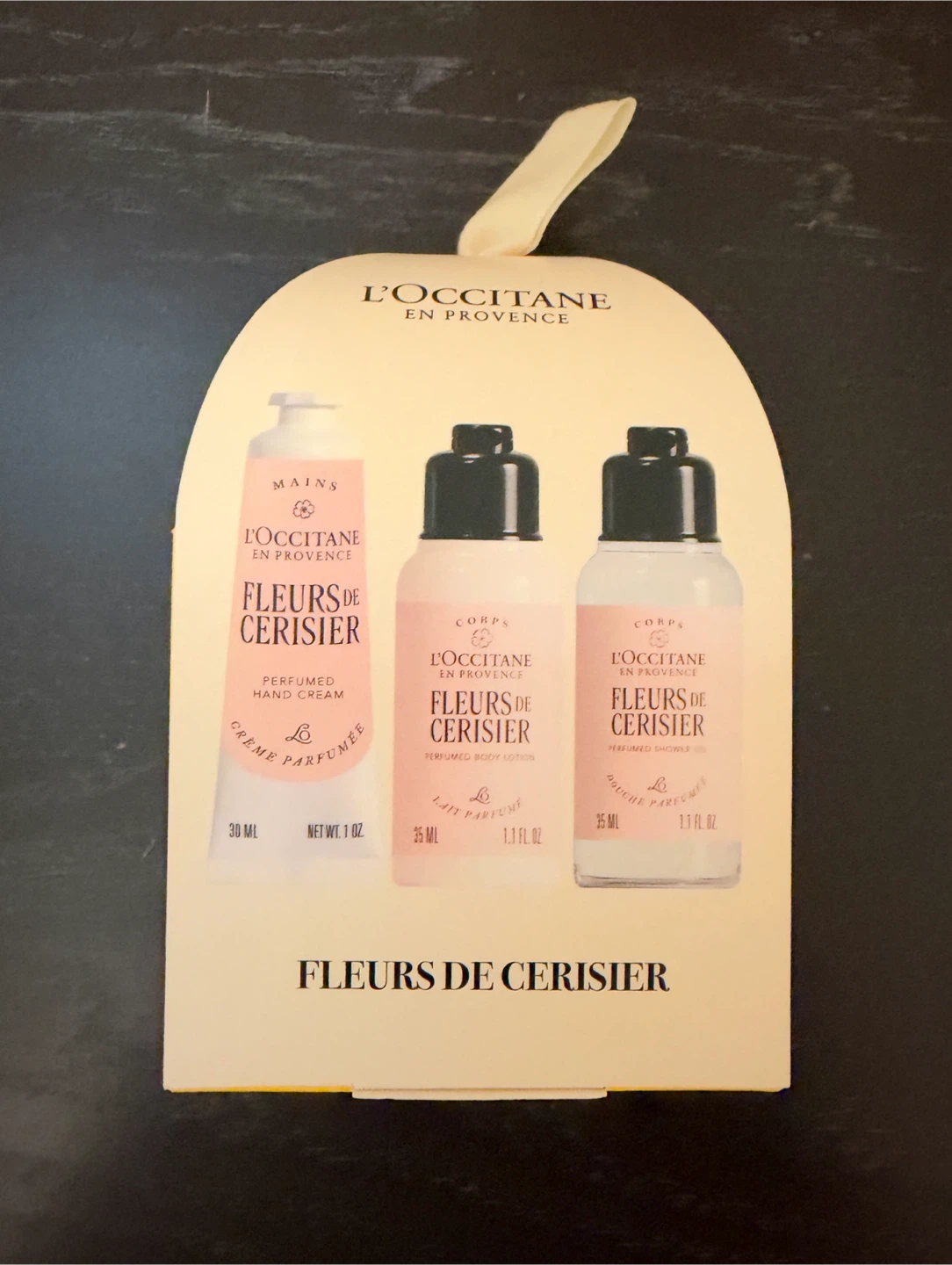 L'Occitane Fleurs De Cerisier Cherry Blossom Gift Set - photo 3