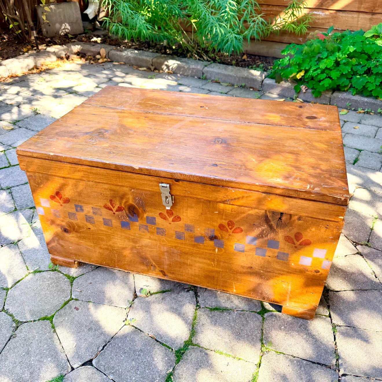 Lockable Wooden Trunk
