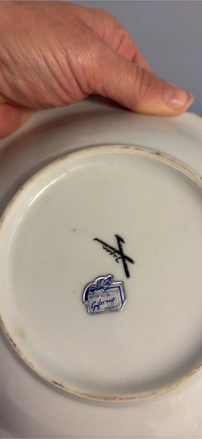 Vintage Giftcraft Porcelain Pitcher and Plate - photo 5