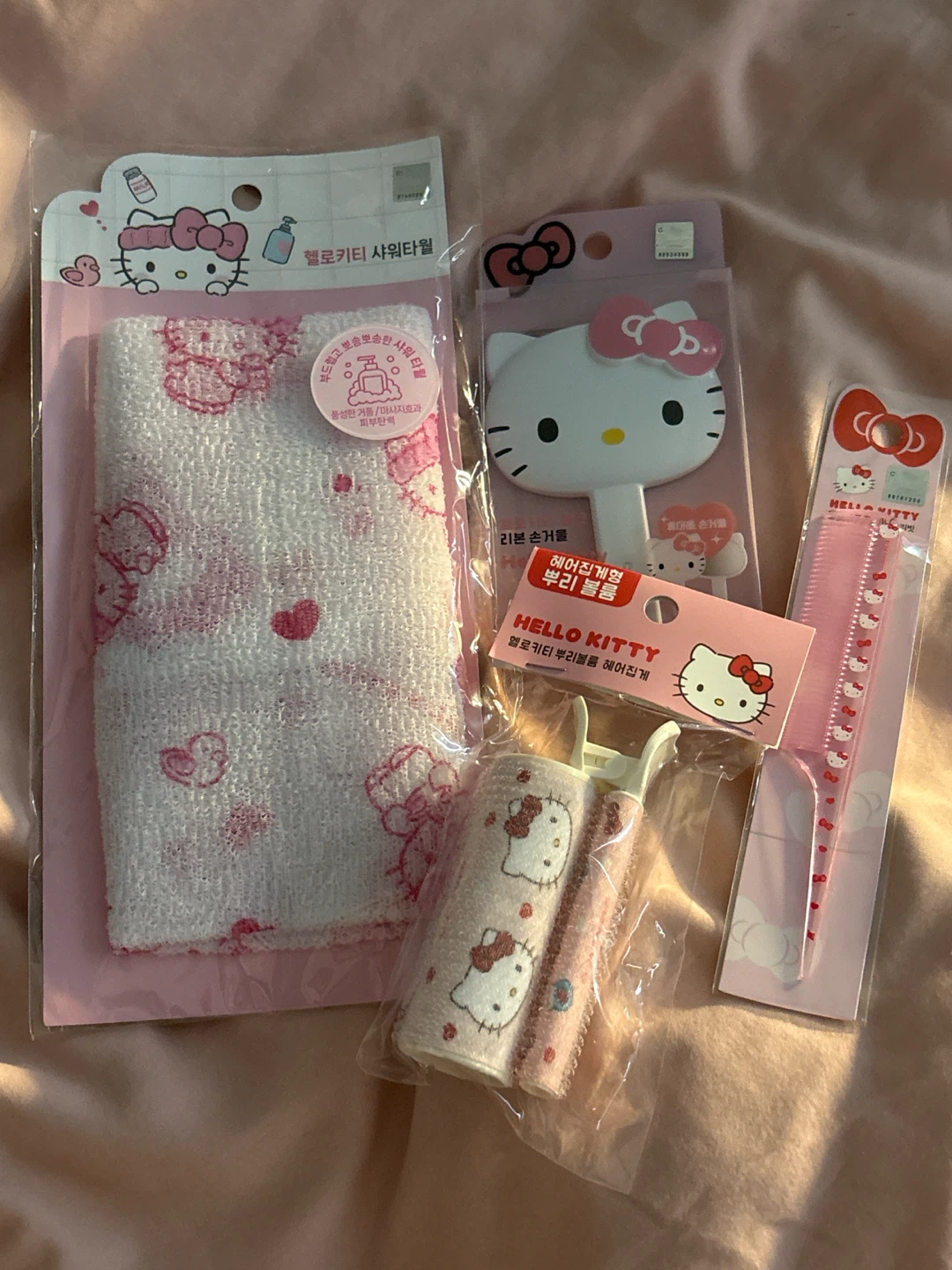 New Hello Kitty Bath and Beauty Sets