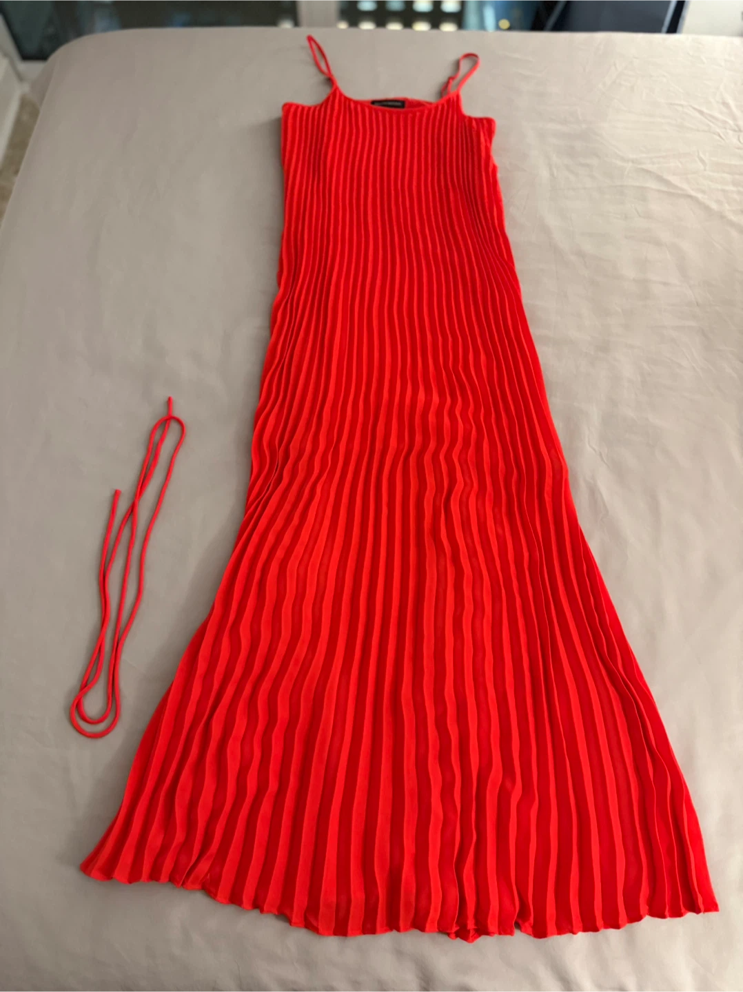 Banana Republic Red Pleated Dress - photo 2