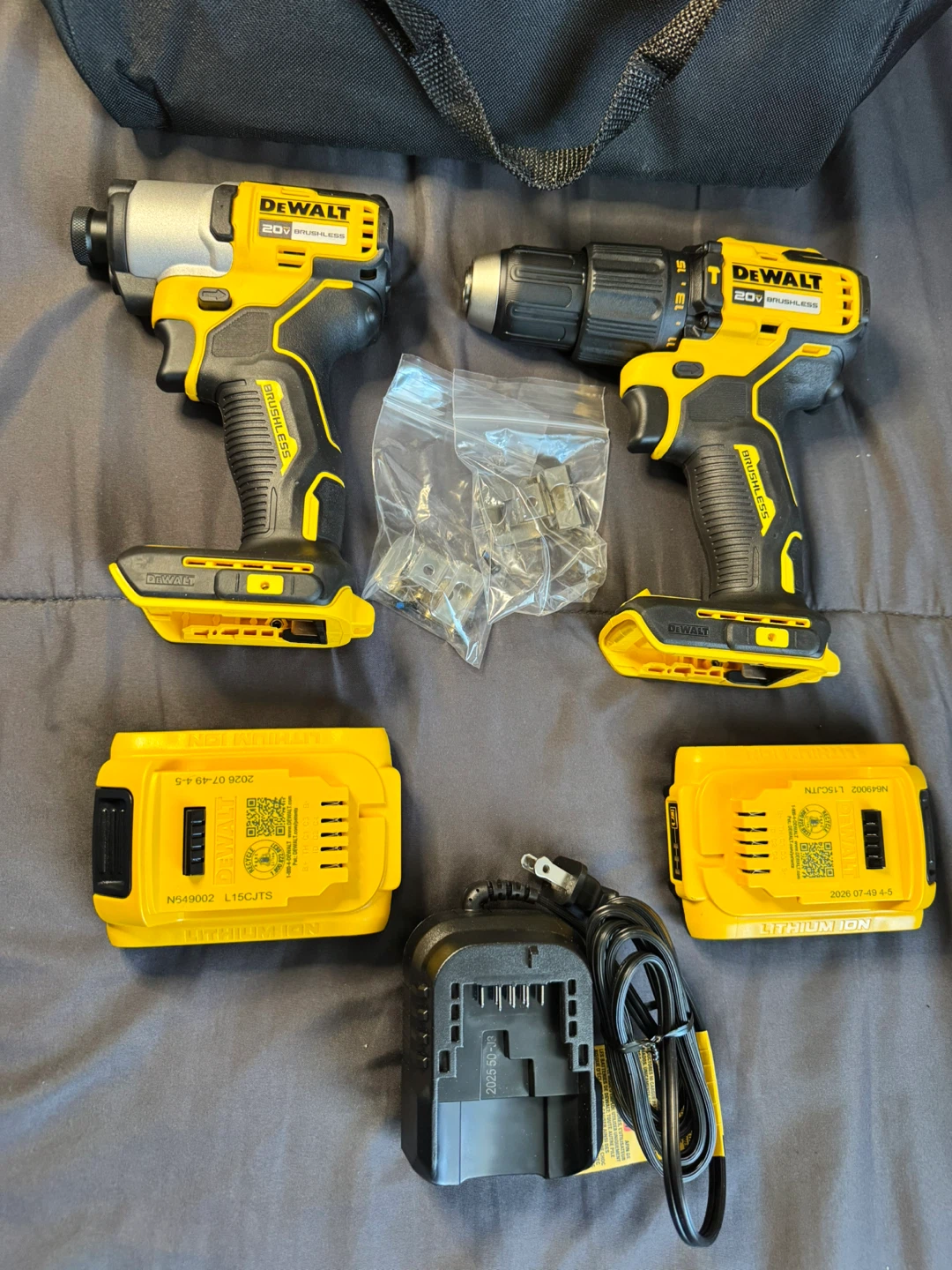 BRAND NEW DEWALT 20V Max Brushless Drill and Impact Driver Kit - photo 5