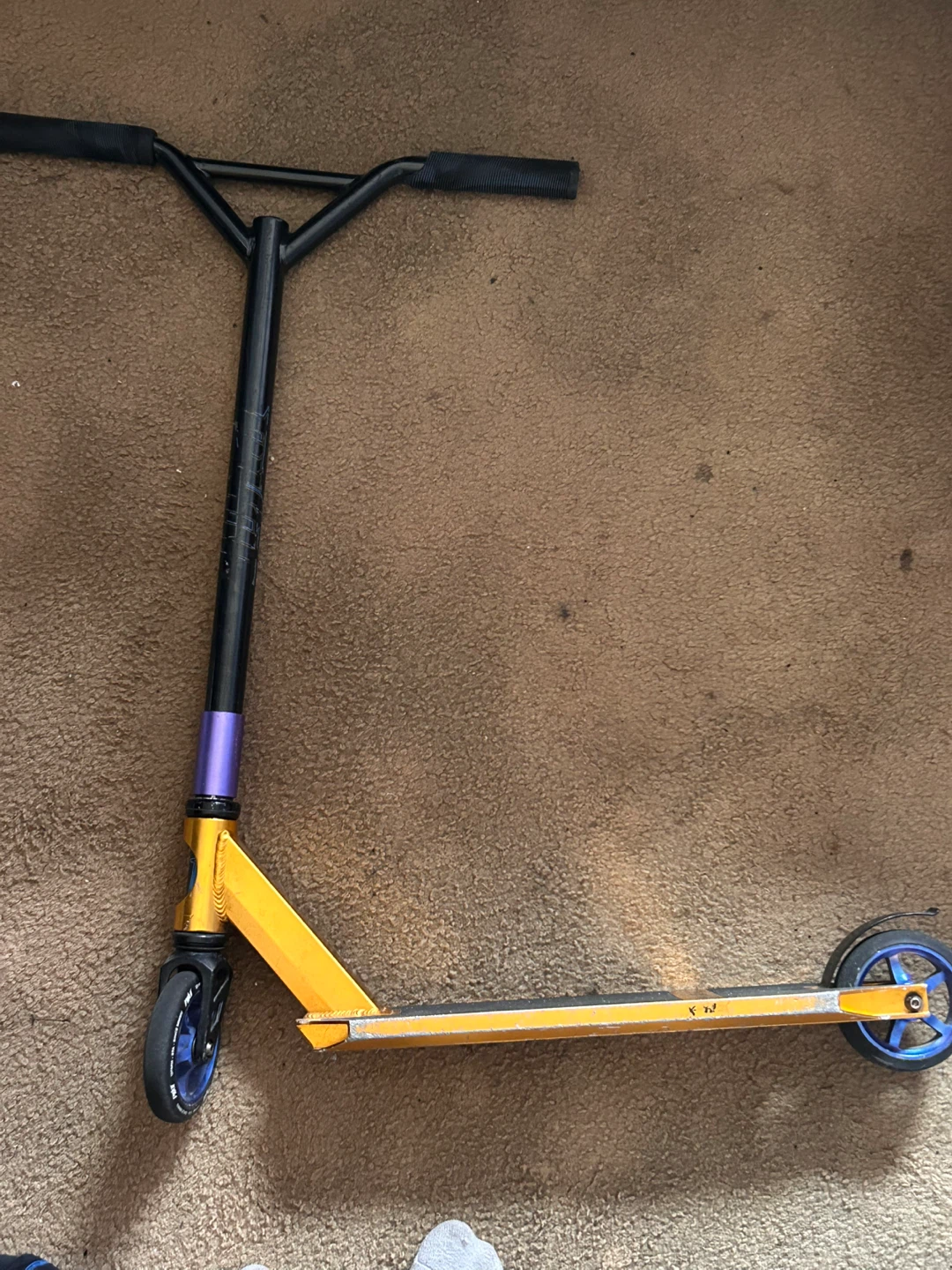 Pivot Scooter with Havoc Grips