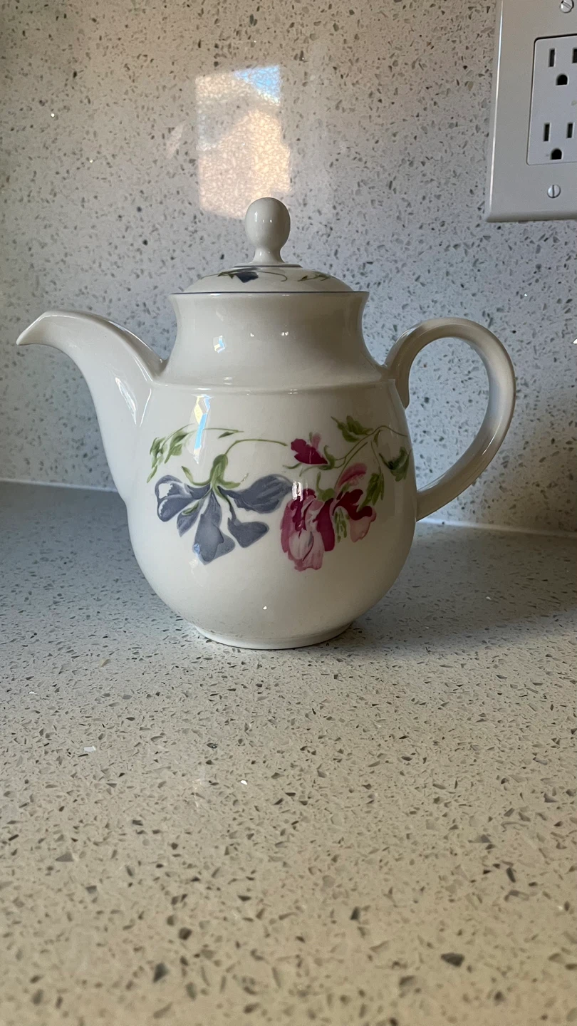 Royal Doulton Expressions Amethyst Teapot - photo 2