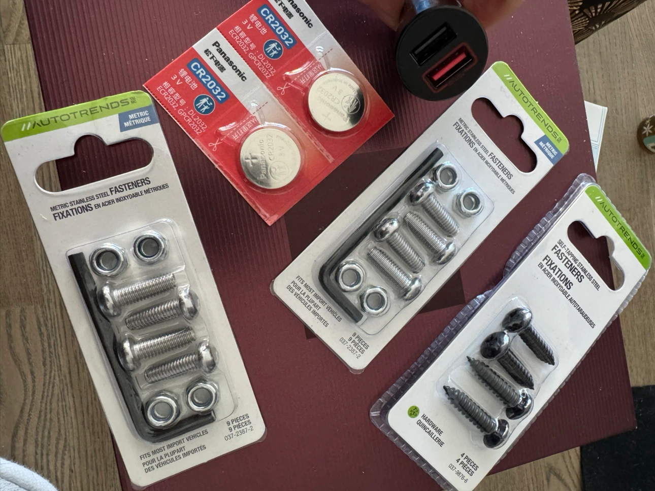 Autotrends Fasteners, Panasonic Batteries & Car Charger - photo 3