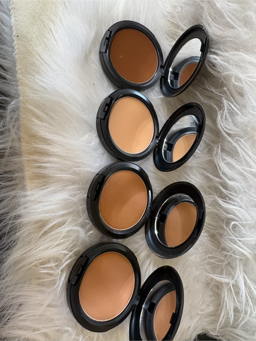 MAC Studio Fix Powder Plus Foundation Compacts