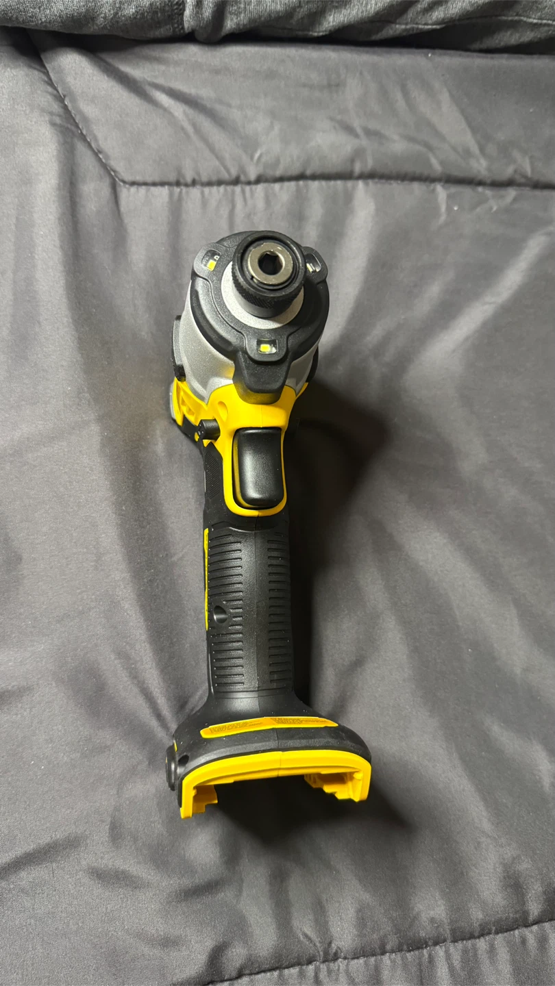 DEWALT 20V MAX Brushless Cordless Impact Driver DCF840 - photo 3