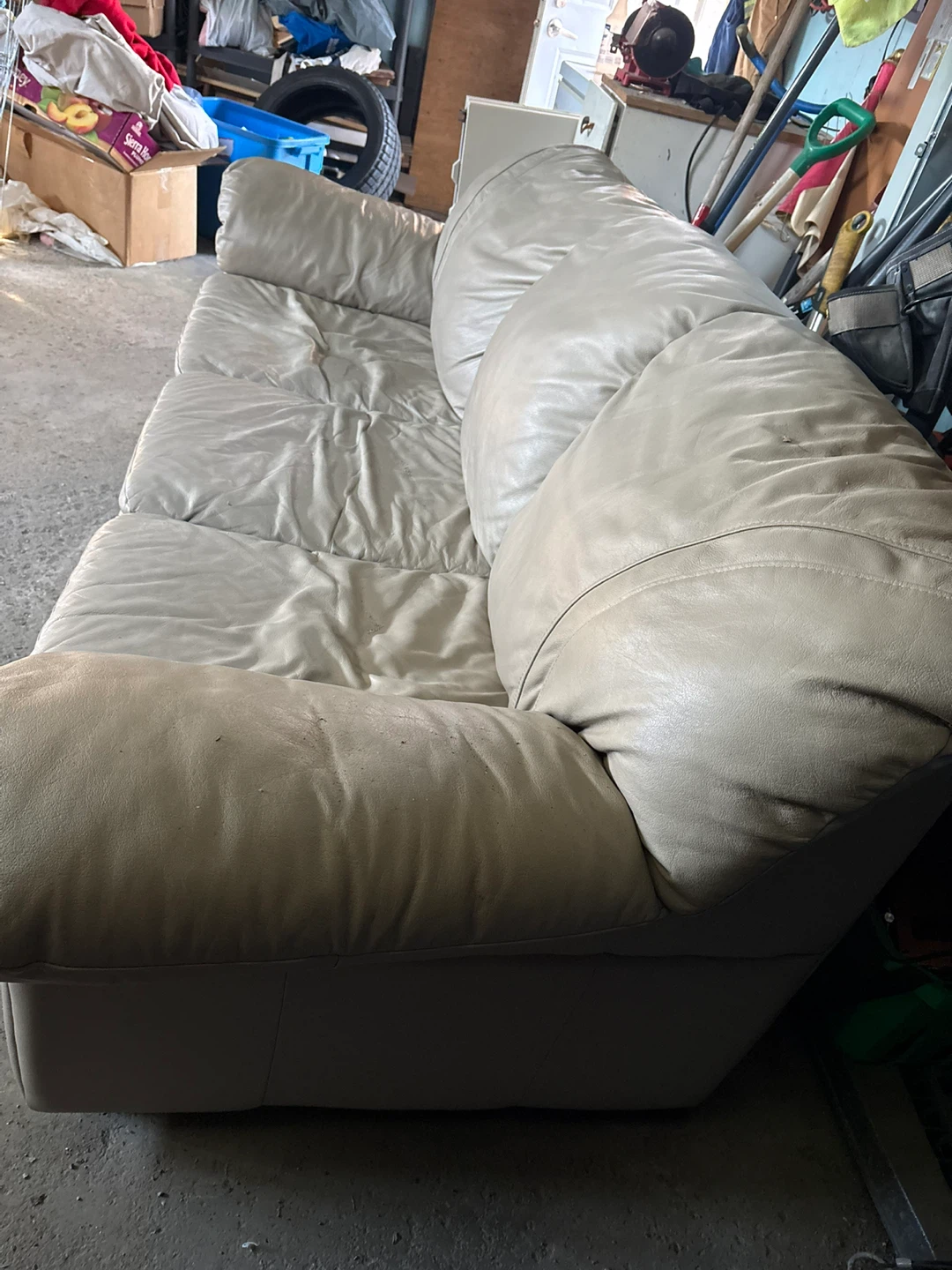 Beige leather couch - photo 3