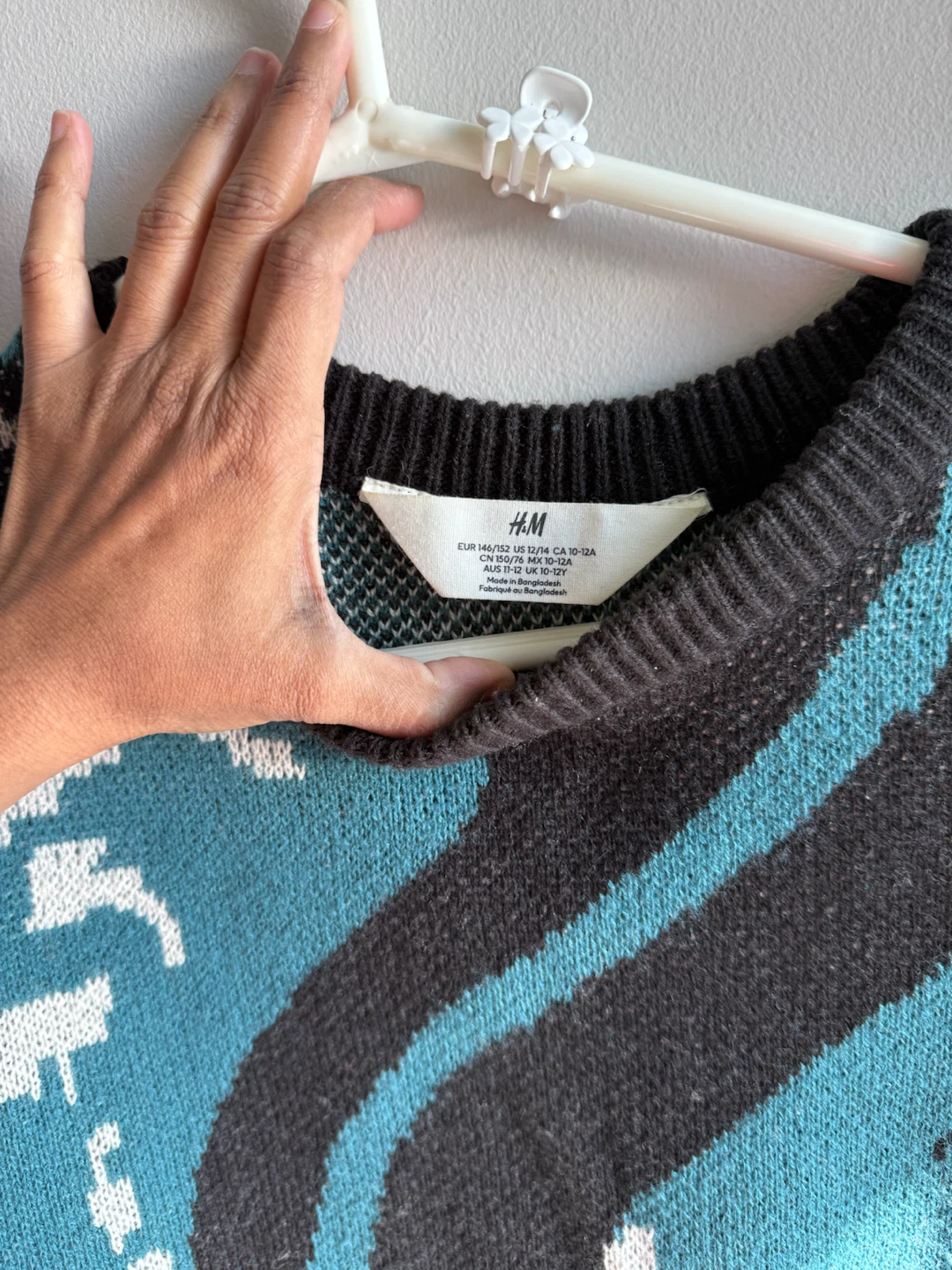 Unisex - brand new Abstract Pattern Knit Sweater - photo 2
