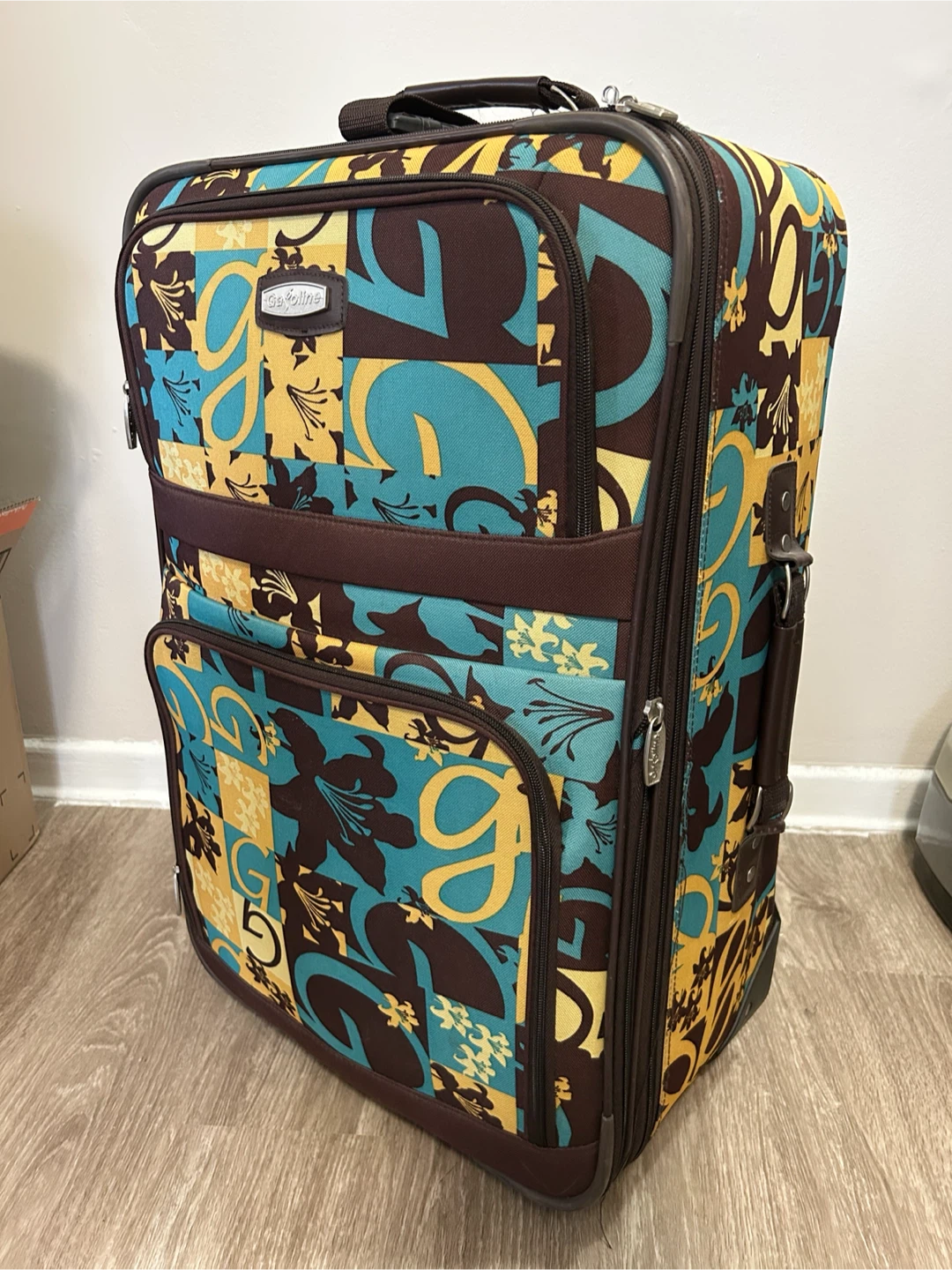 Gasoline Floral Pattern Travel Suitcase