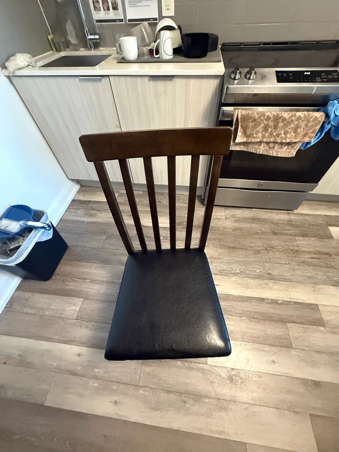 Round Wooden Dining Table with Two Chairs - photo 3