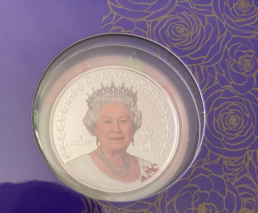 Royal Canadian Mint 5 Dollar Silver Coin