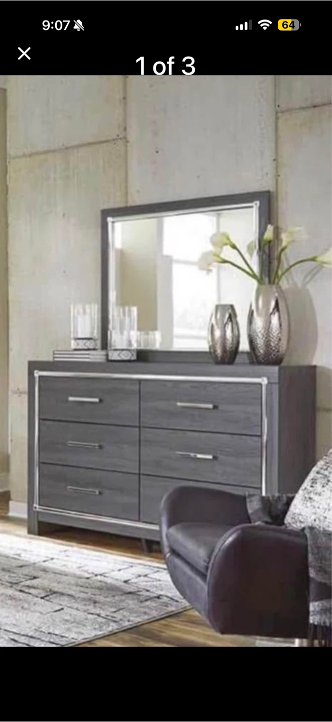 Ashley 6-Drawer Dresser - photo 3