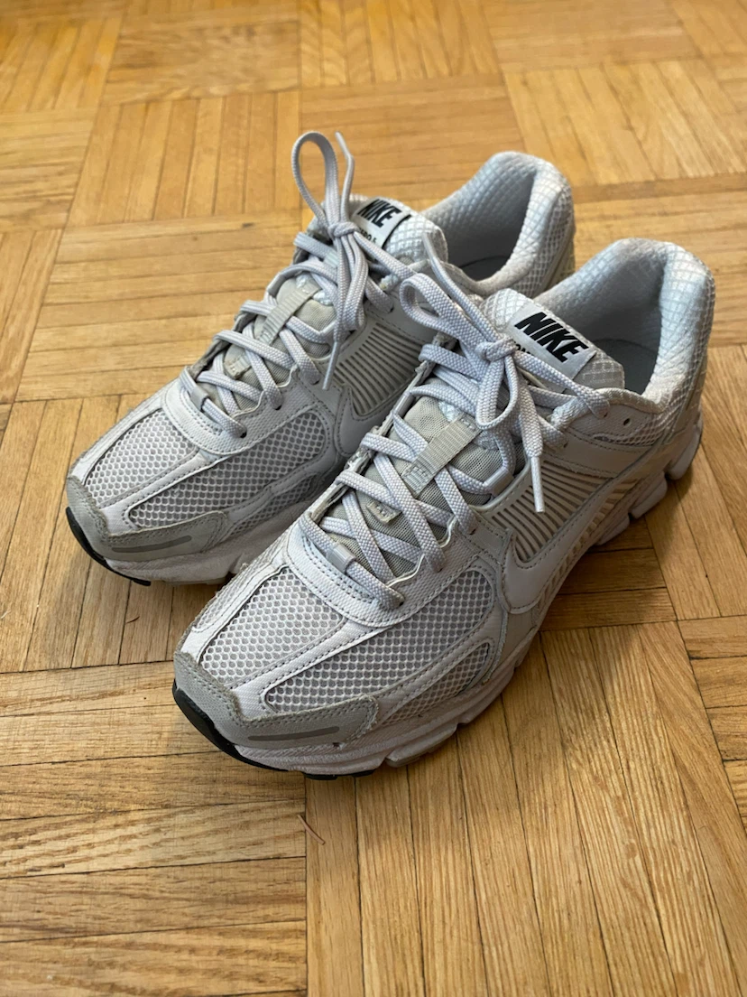 Nike Zoom Vomero 5 Vast Grey