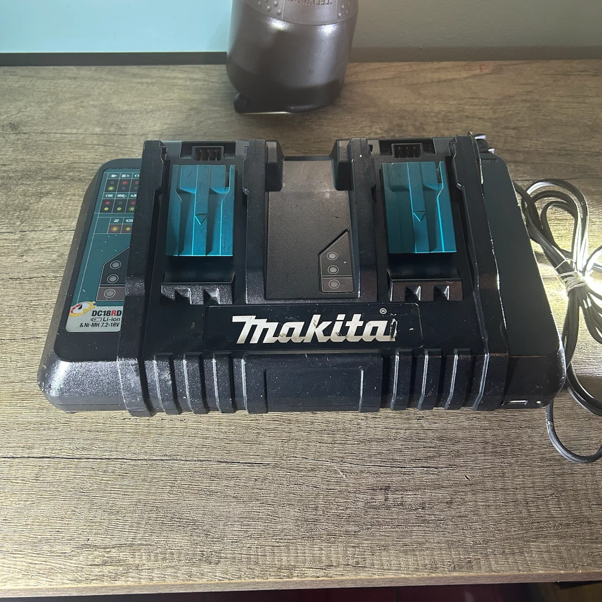 Makita 18V Lithium Ion Dual Port Rapid Optimum Charger - photo 2