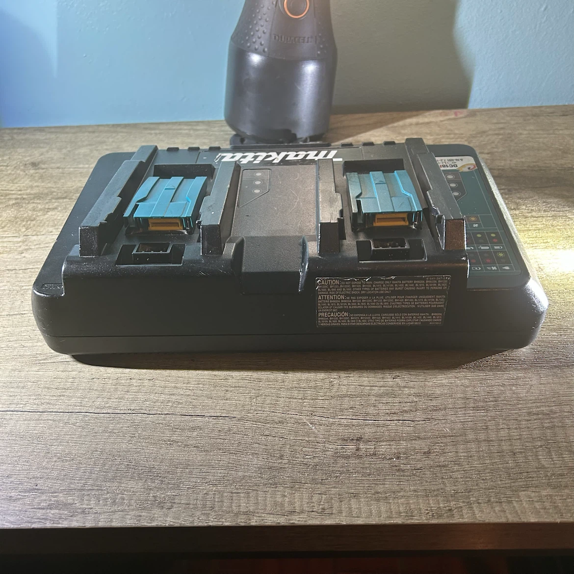 Makita 18V Lithium Ion Dual Port Rapid Optimum Charger - photo 3