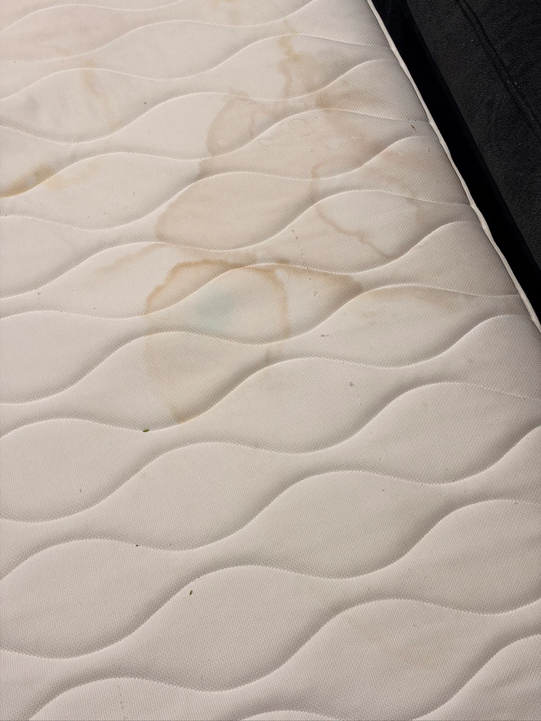 IKEA VAGSTRANDA King Size Firm Mattress - photo 3