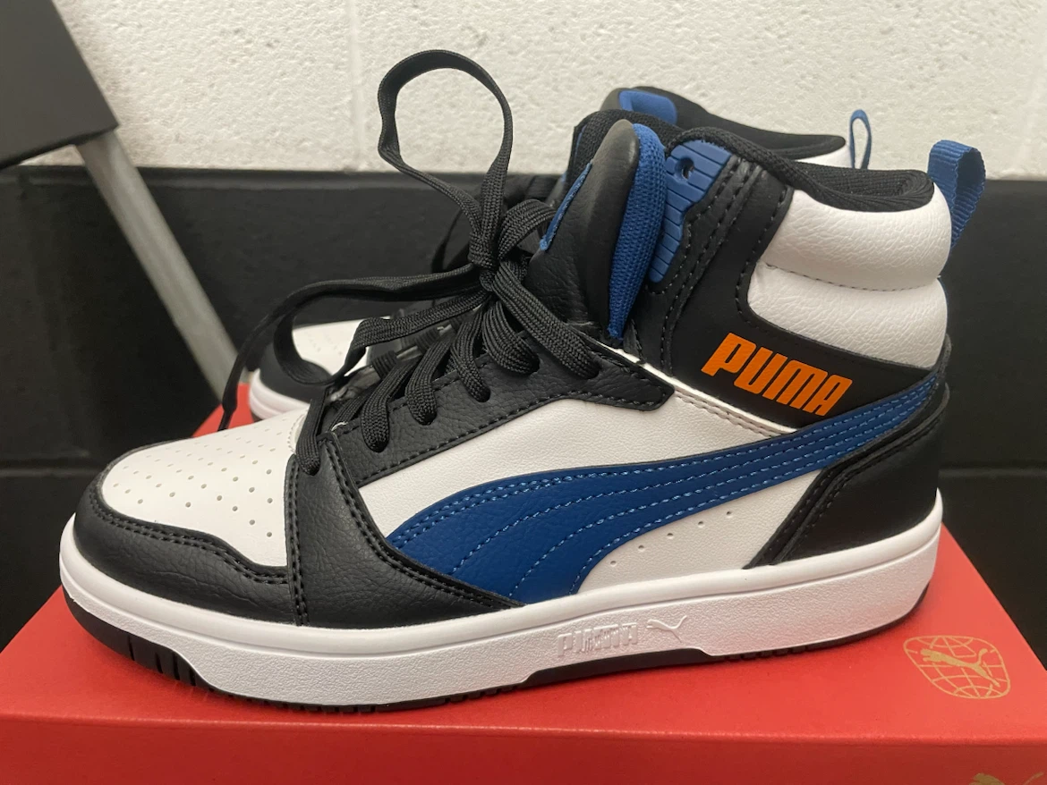 Puma High-Top Basketball Shoes. Size 5 Youth - photo 5
