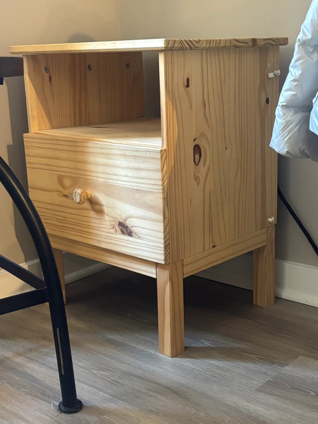 Bed side table - real wood - photo 3