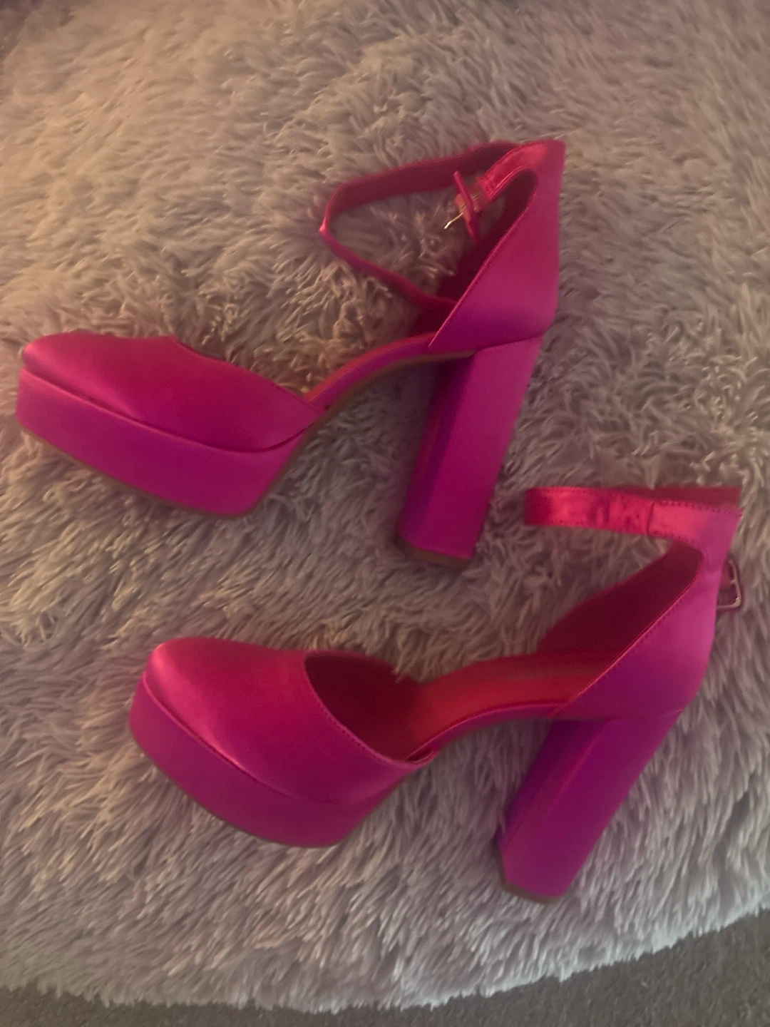 Dream Pairs Hot Pink Platform Heels Size 9.5
