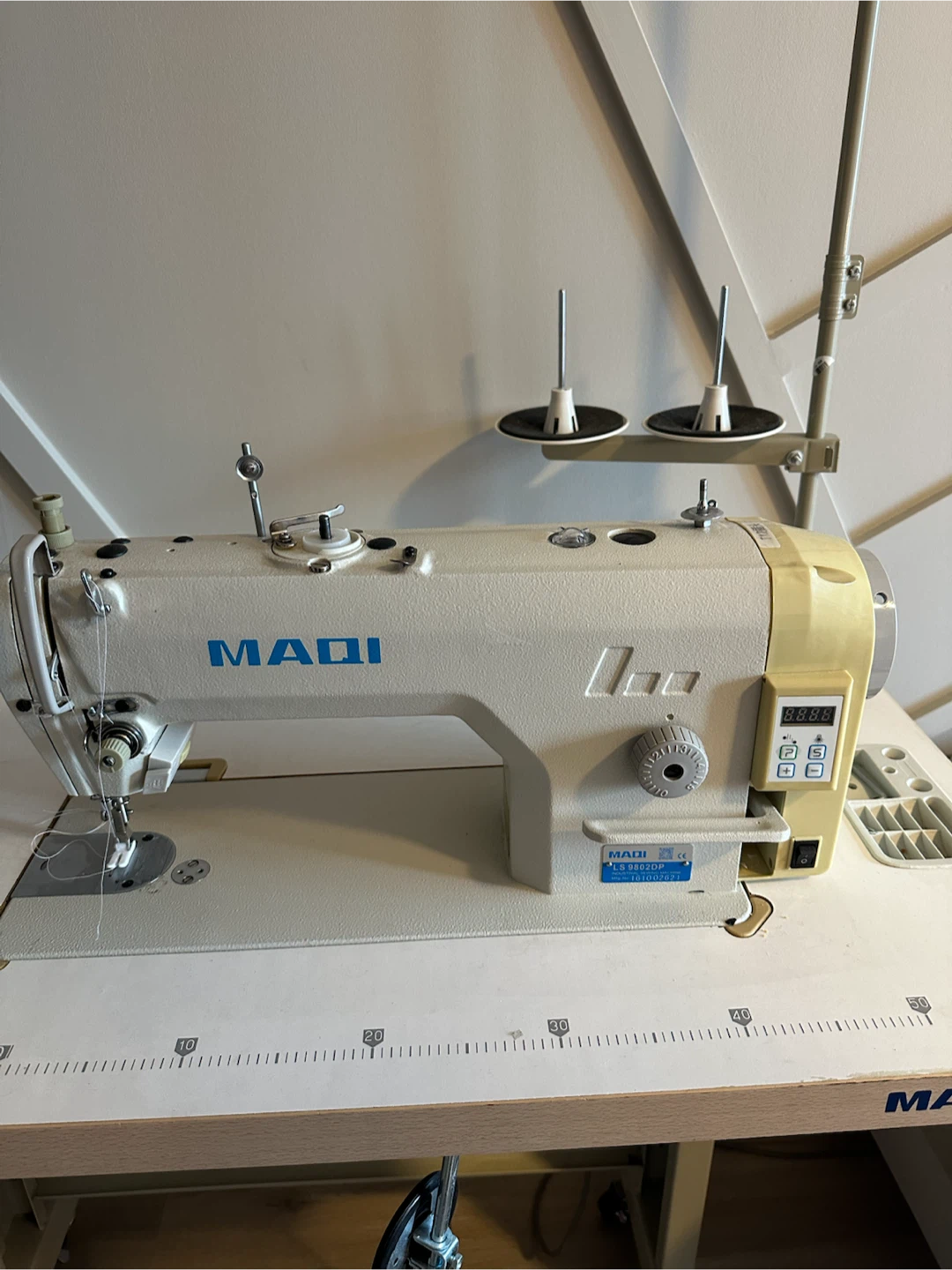 MAQI LS 9802DP Industrial Sewing Machine - photo 2