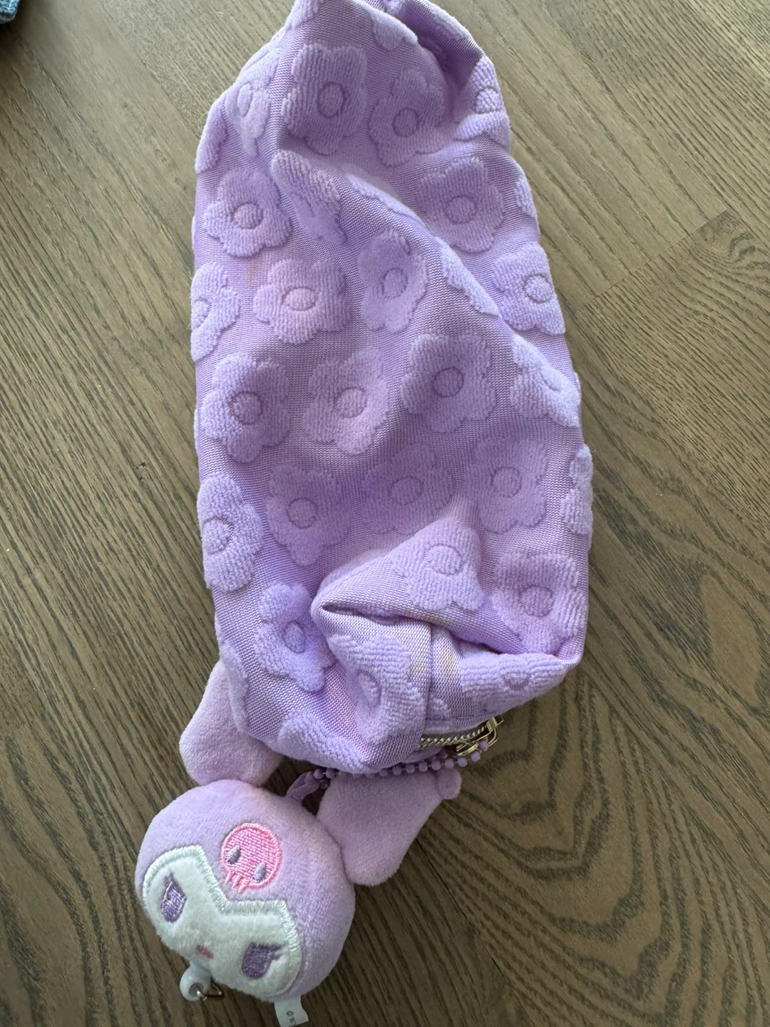 Designer’s Floral Pouch
