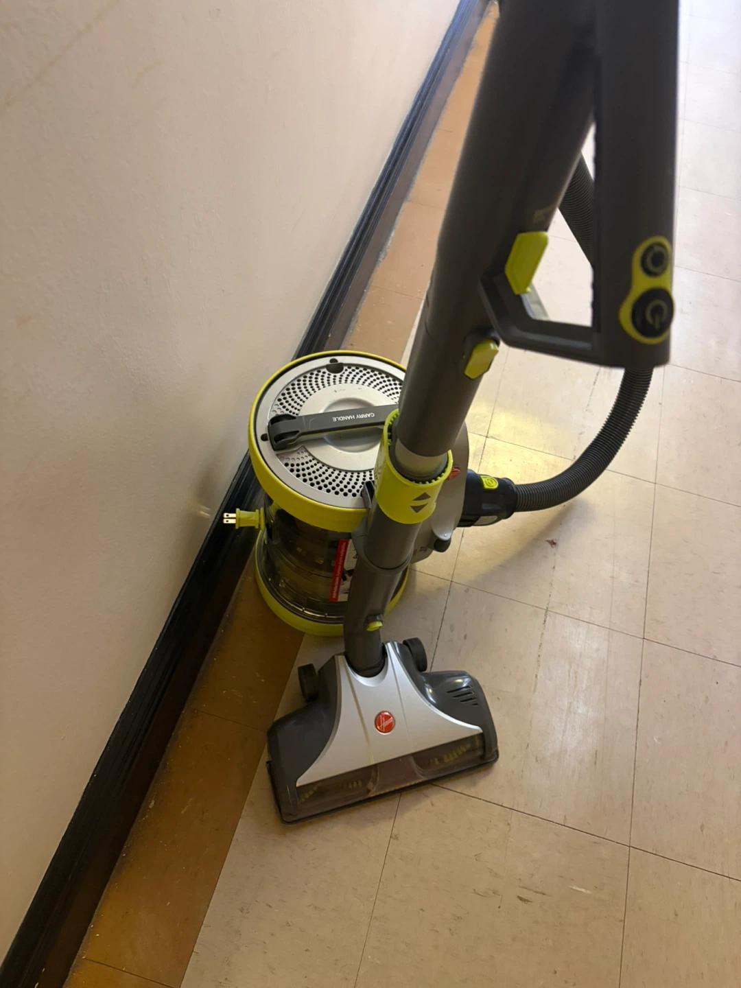 Hoover Air Revolve Canister Vacuum - photo 4