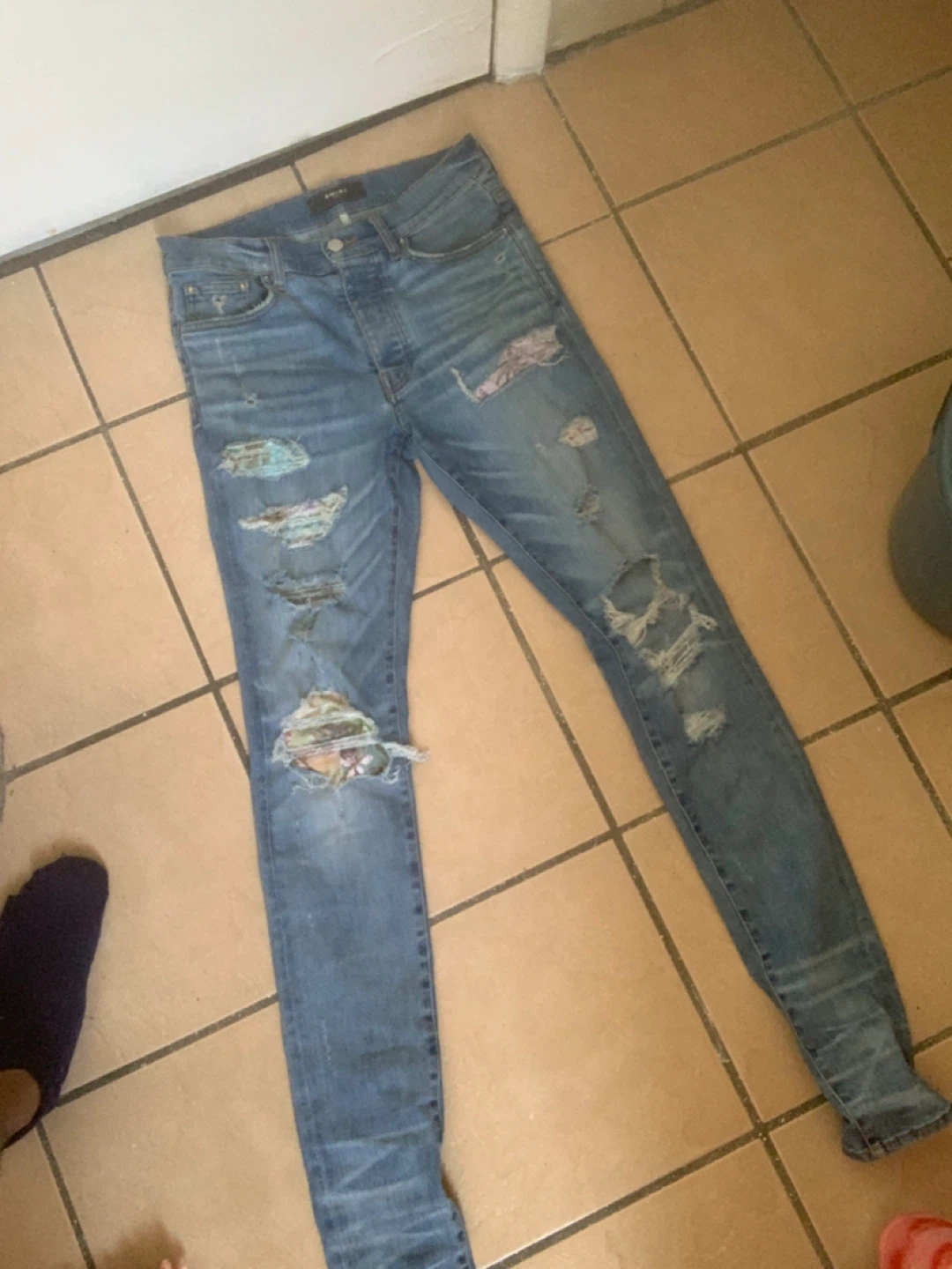 AMIRI Distressed Jeans Size 31