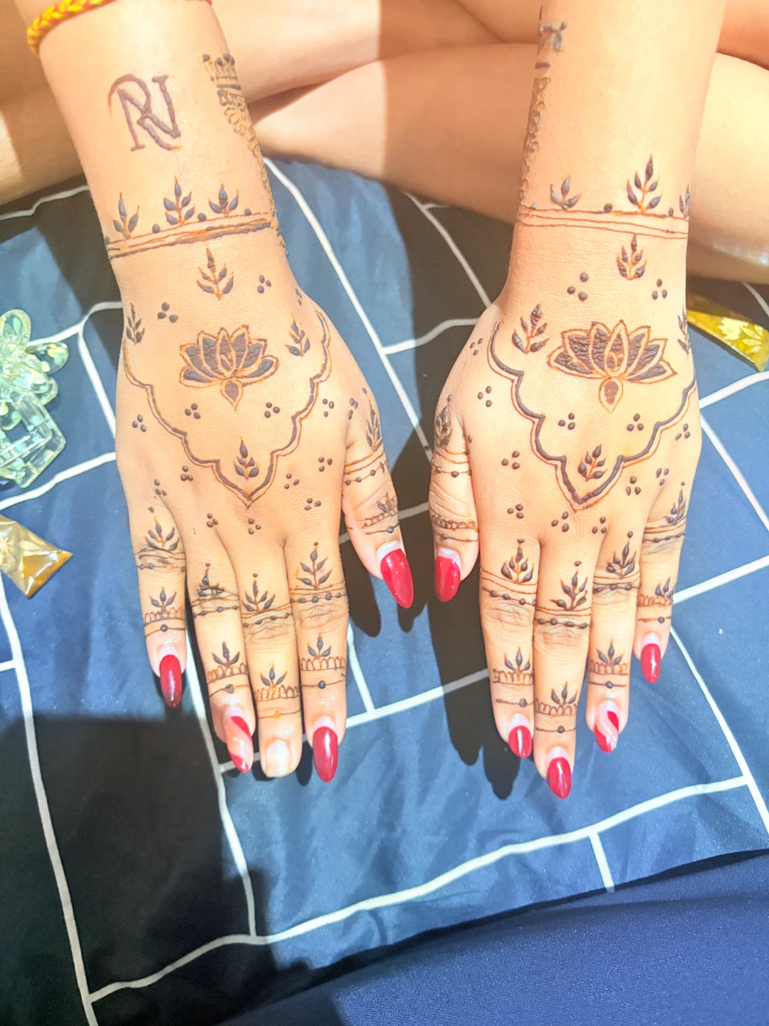 Custom Mehndi / Henna Artistry – Starting at $5! - photo 4