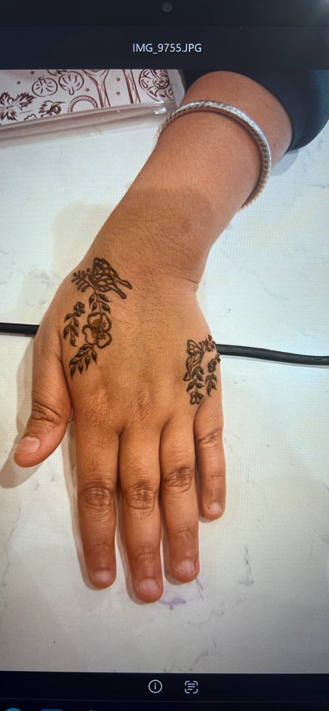 Custom Mehndi / Henna Artistry – Starting at $5! - photo 5