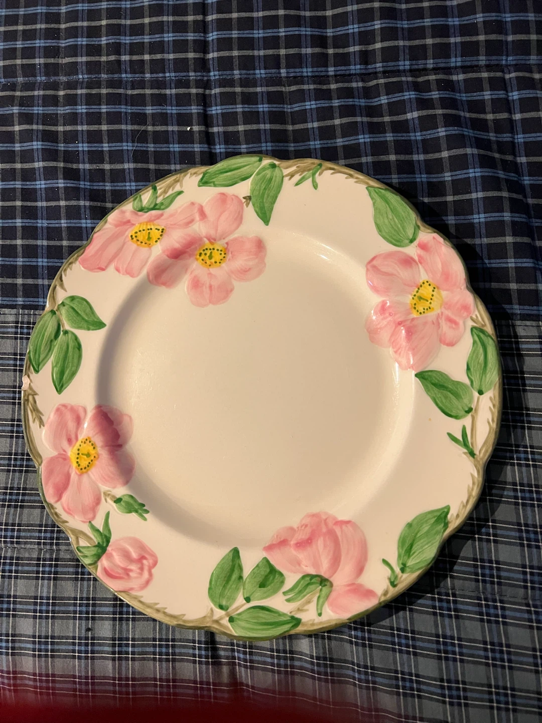 Franciscan dinner plate 3 one las crack and 1 desert dish - photo 2