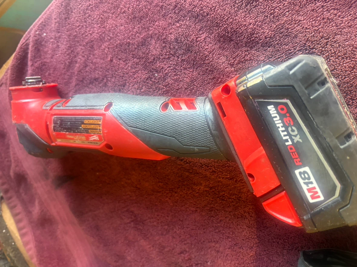 Milwaukee M18 Oscillating Multi-Tool 2836-20 - photo 2
