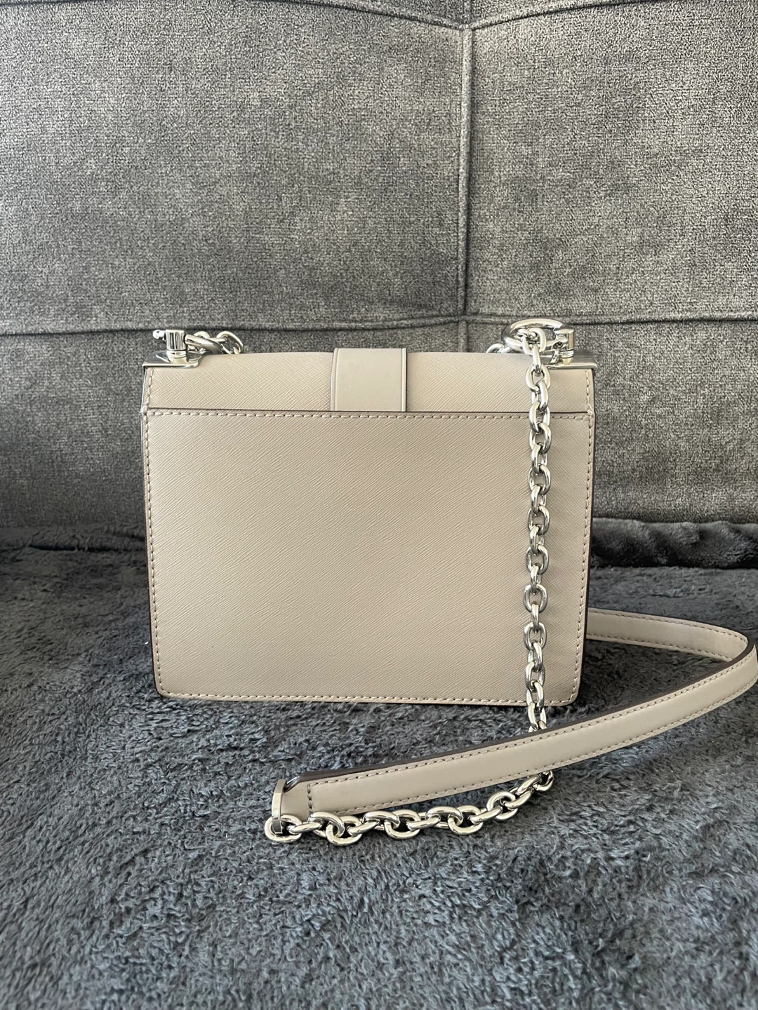 Michael Kors Leather Chain Crossbody Bag - photo 4