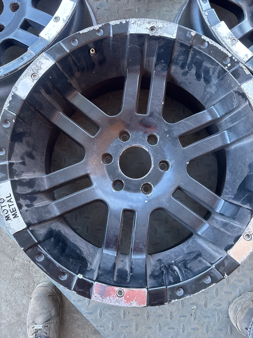 Set of 4 Moto Metal Wheels - photo 2