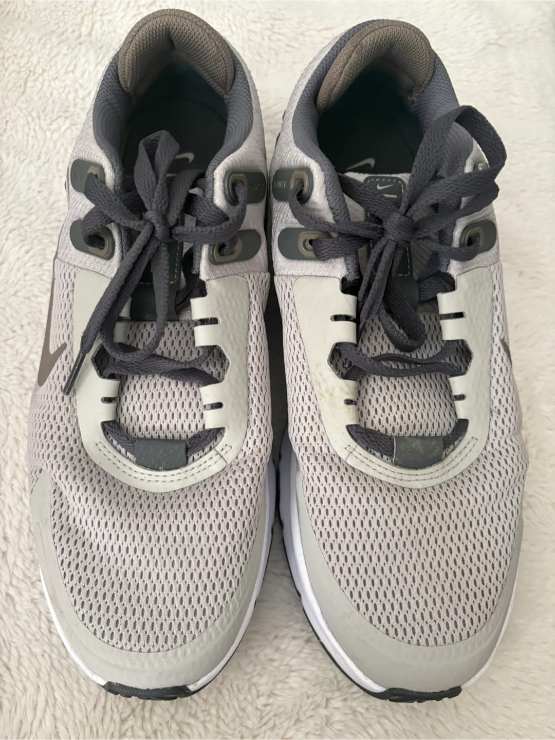Nike Air Max sneakers US 10.5