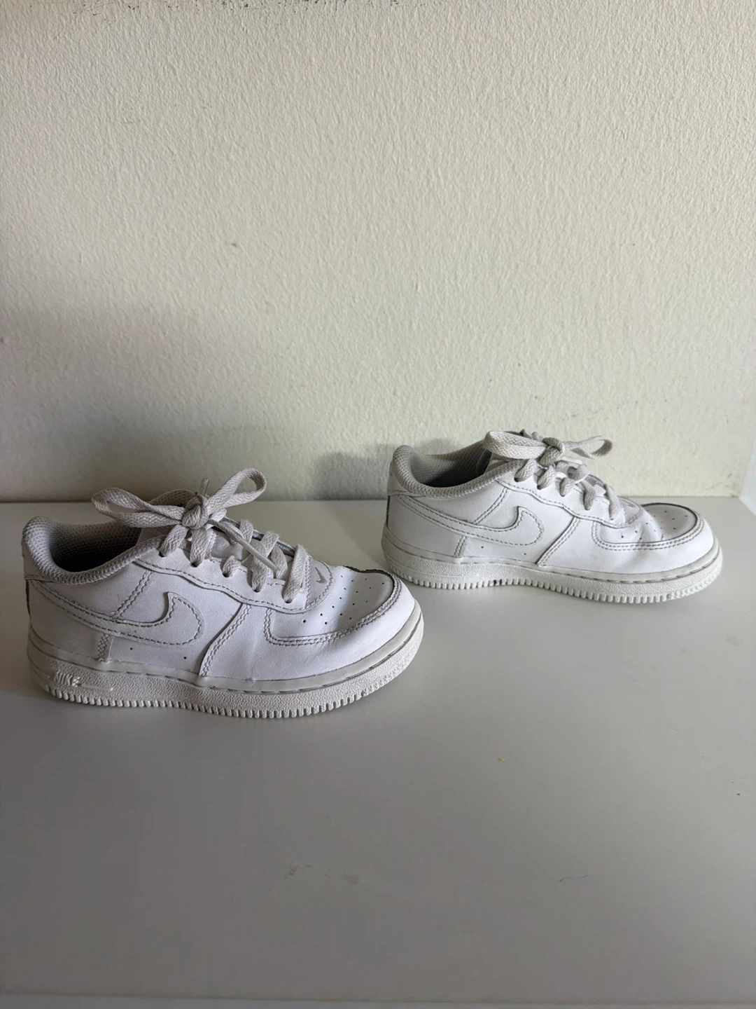 White Nike Air Force 1 Kids Sneakers Size 9C